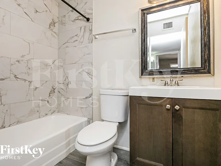 2030 E Aspen Ave — Photo 16