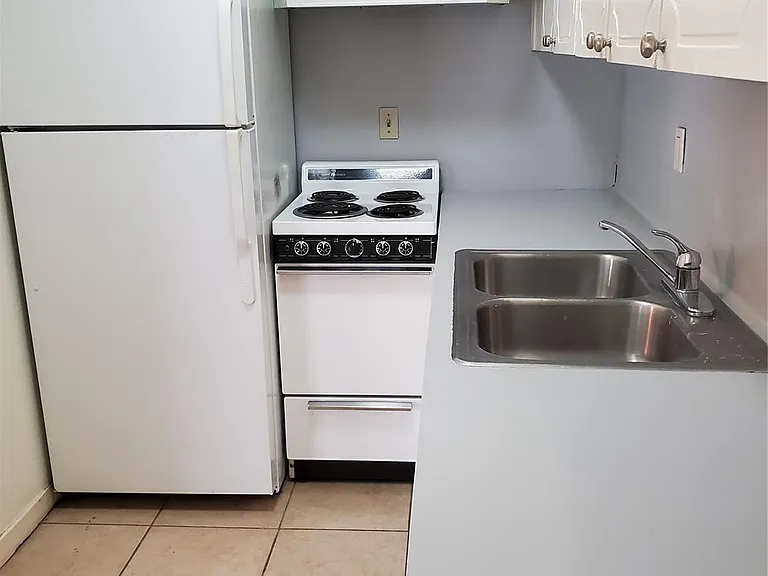3400 Timmons Ln #29 — Photo 6