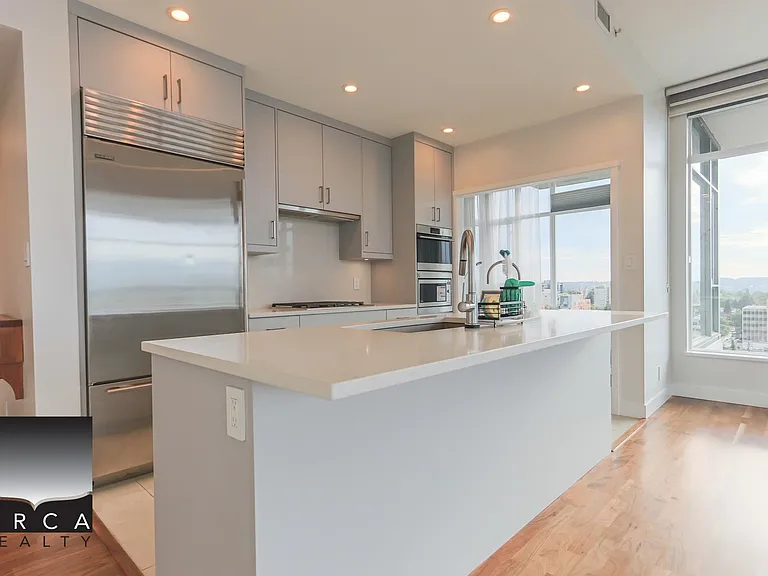 1333 W 11th Ave #1502 — Photo 7