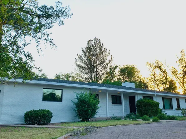4955 Love Rd, El Paso, TX 79922