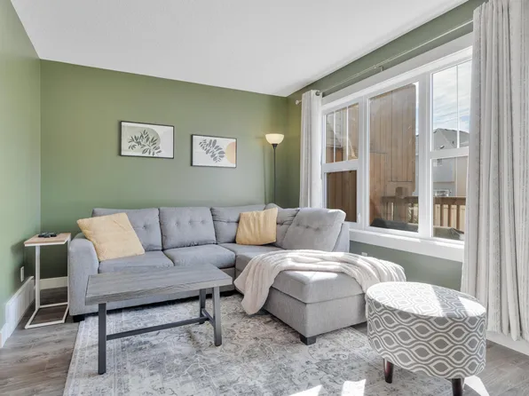 401 Southfork Dr #309, Leduc, AB T9E 0X1