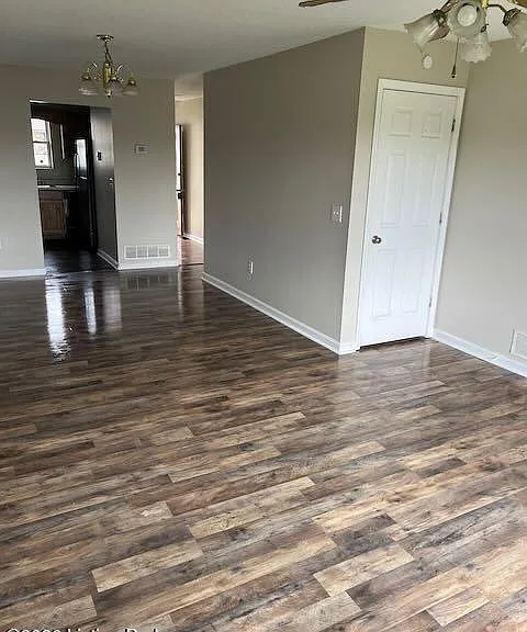 1711B Cliff Ridge Ct — Photo 3