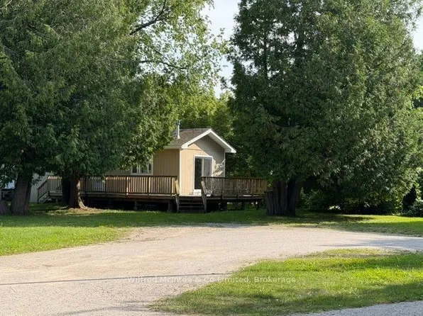 11C Cedarwood Ln, Kincardine, ON N0G 2T0