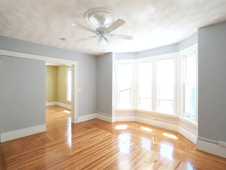 58 Vinal Ave #2 — Photo 1