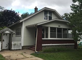 2029 Rowe Ave NE, Grand Rapids, MI 49505