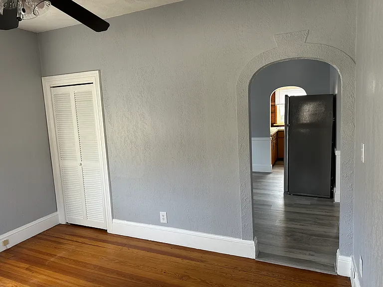 6 Robin St #1 — Photo 3