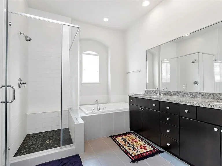 1221 Bonner St — Photo 27