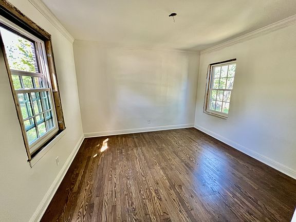 3rd image of 2808 Brightwood Ave