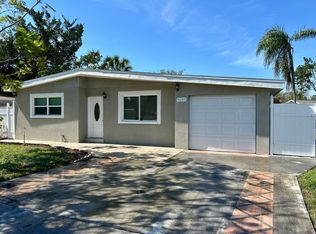 9280 Starkey Rd, Seminole, FL 33777