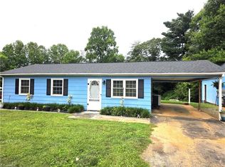 117 Locust Rd, King, NC 27021