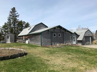 10 Arnold St, Eastport, ME 04631
