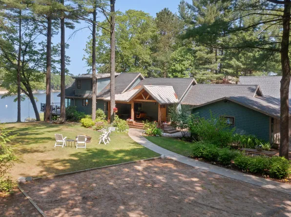 5630 Ottawattamie Dr, Pentwater, MI 49449