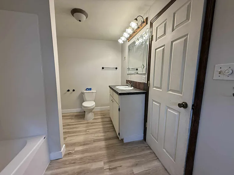 2202 D Ave — Photo 7