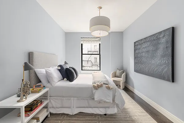 Rented by Douglas Elliman | media 26