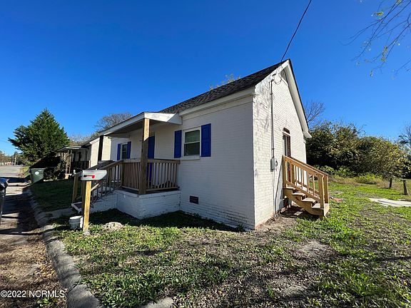 2nd image of 818 Crawford Street