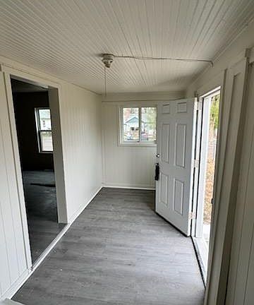 2nd image of 702 Rice Ave