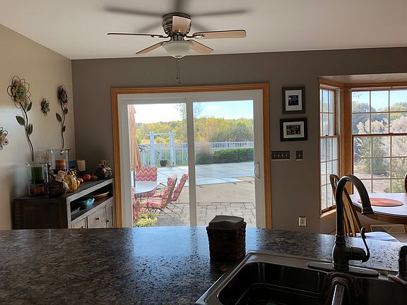 5th image of 8004 Meadowbrooke Trl