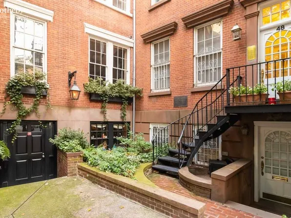 46 Commerce Street image 2 of 10