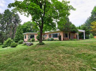 215 Allerton Rd, Naugatuck, CT 06770