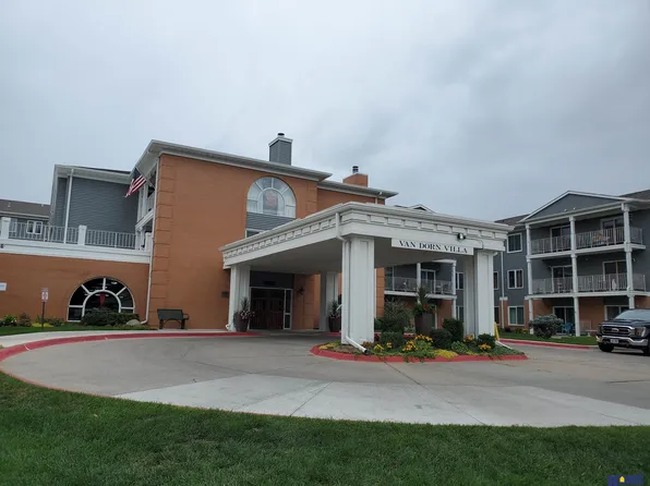 3001 S 51st St Unit 305, Lincoln, NE 68506