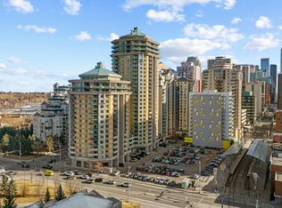 1121 6th Ave SW #904, Calgary, AB T2P 5J4