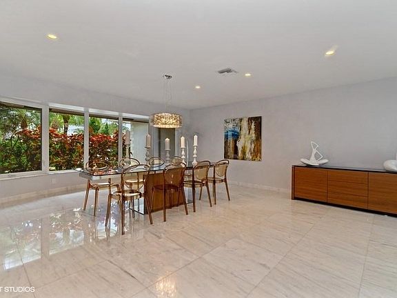 Formal Dining