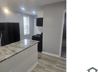 203 N Carey St APT 1, Baltimore, MD 21223