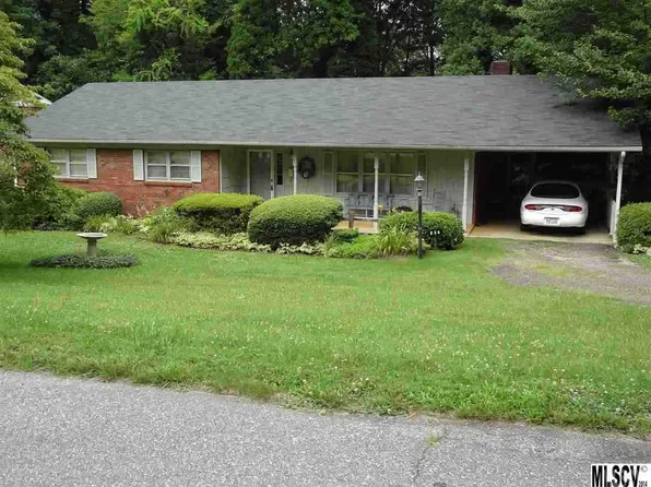 142 Maehill Pl, Lenoir, NC 28645