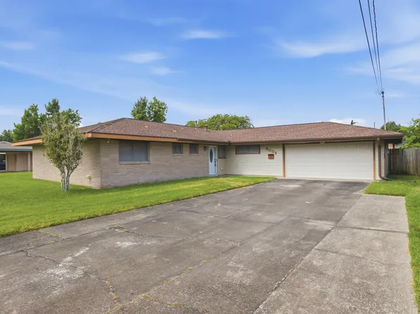 4009 Pleasant Dr, Lake Charles, LA 70605