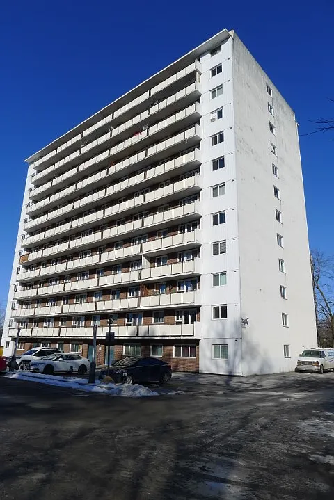 810 Pinecrest Rd #1208