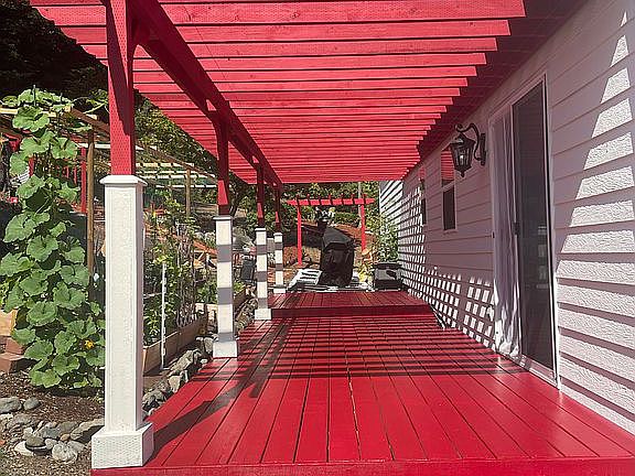 4th image of 6193 Oceanside Pl NE