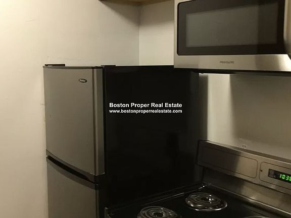 23 Cortes St. #9 Boston - Bay Village Unit Photo 3 (1)