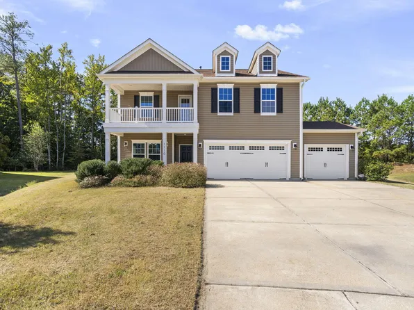 1110 Kimball Crest Ct, Fuquay Varina, NC 27526