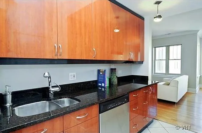 3137 W Palmer Blvd #2 — Photo 4
