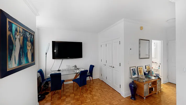 Sold by Sandra Greer Real Estate | media 6