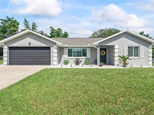 755 Fairlawn Dr, Orange City, FL 32763