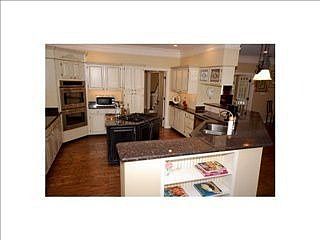 5th image of 8784 Somerset Ln