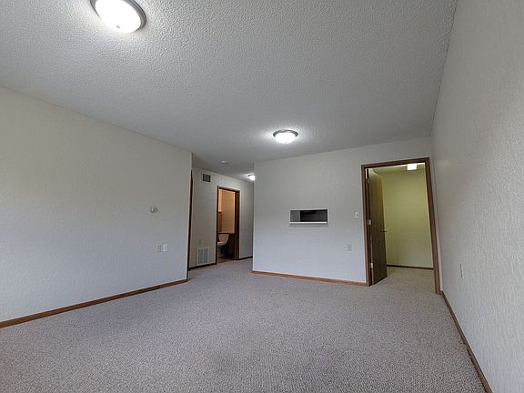 4th image of 1100 Grove St APT 7