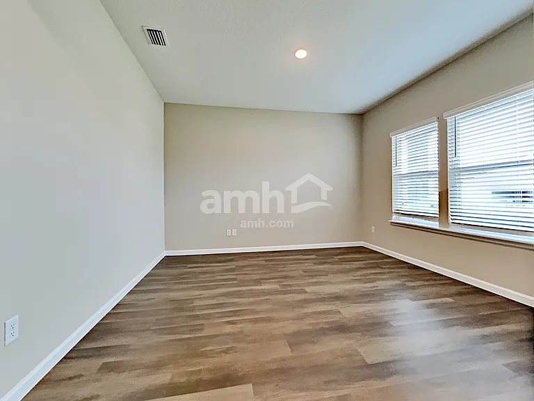 76 Spruce Point — Photo 9