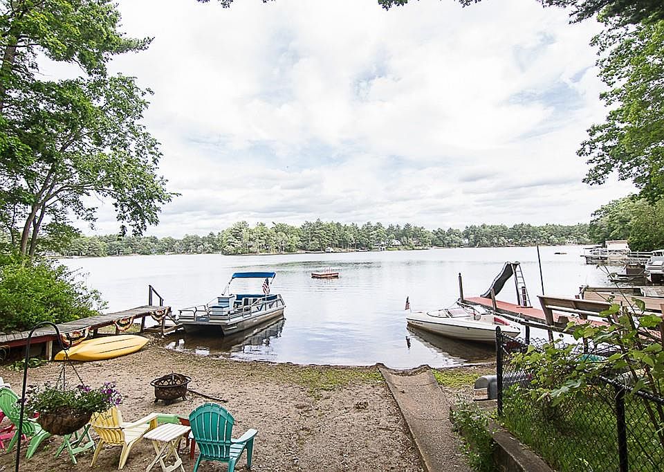 351 Oakridge Ave, North Attleboro, MA 02760 Zillow