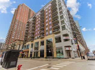 1 E 8th St APT 410, Chicago, IL 60605