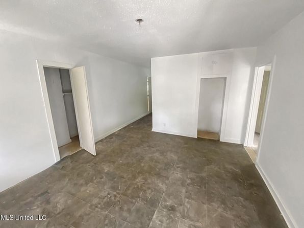 2328 32nd Ave, Meridian, MS 39301