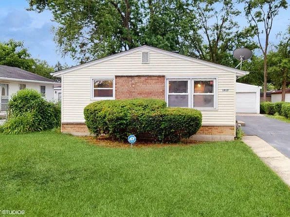 1917 W 163rd St, Markham, IL 60428
