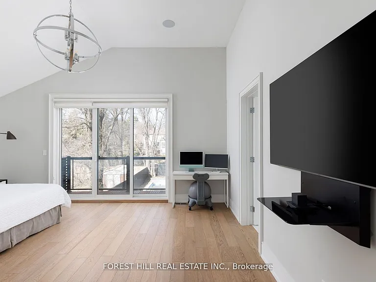 8 Nora Rd — Photo 24