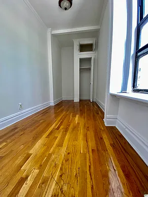 Rented by Douglas Elliman | media 22