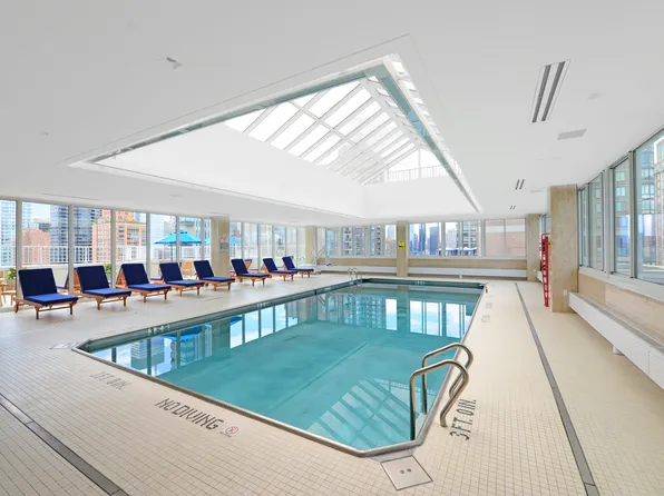 220 East 65th Street image 14 of 24