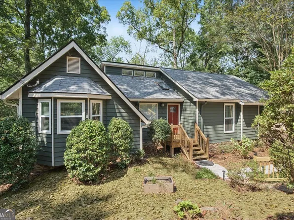 98 Geraldine Dr SE, Smyrna, GA 30082