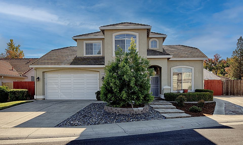 2nd image of 133 Privett Ct