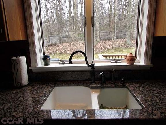 5th image of 414 Candlewood Dr
