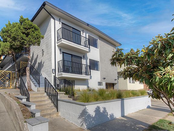 2nd image of 4711 Beverly Blvd #8